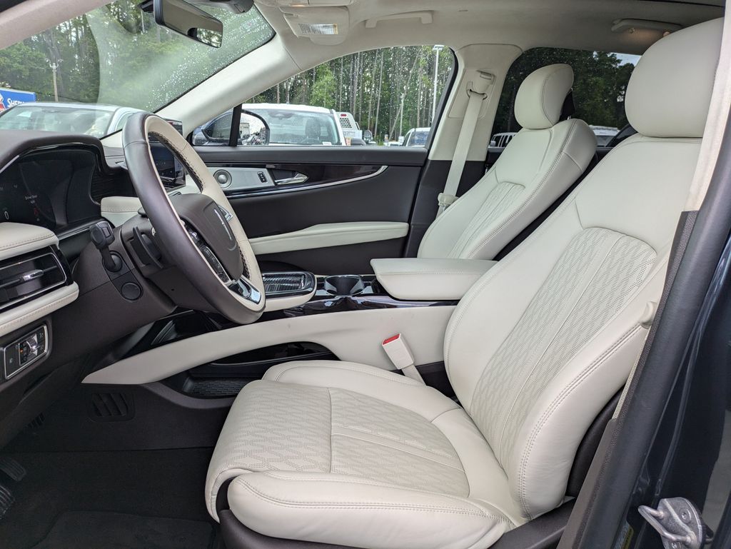 2023 Lincoln Nautilus Black Label
