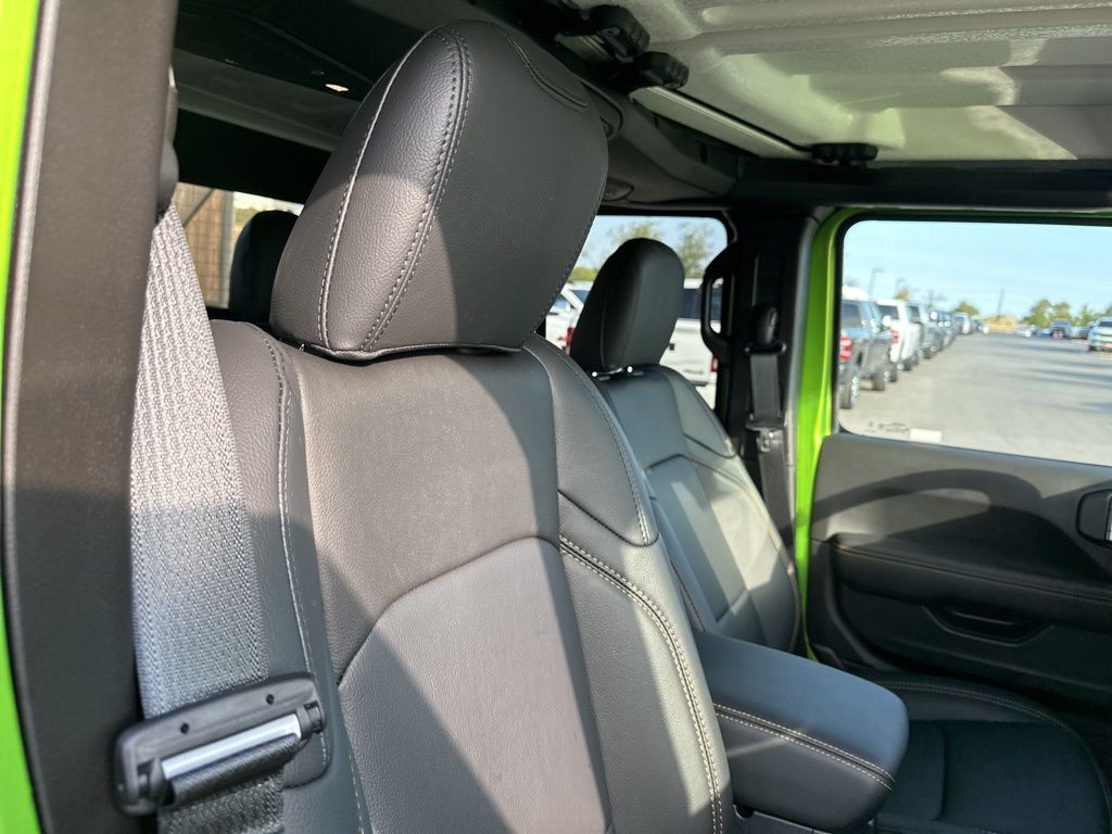 New Car 2025 Jeep Gladiator  For Sale Under $50,000 In Austin, Texas