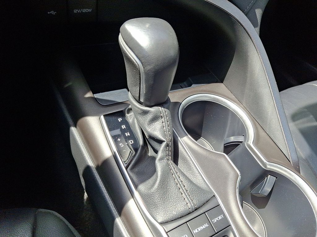 2022 Toyota Camry XLE 15
