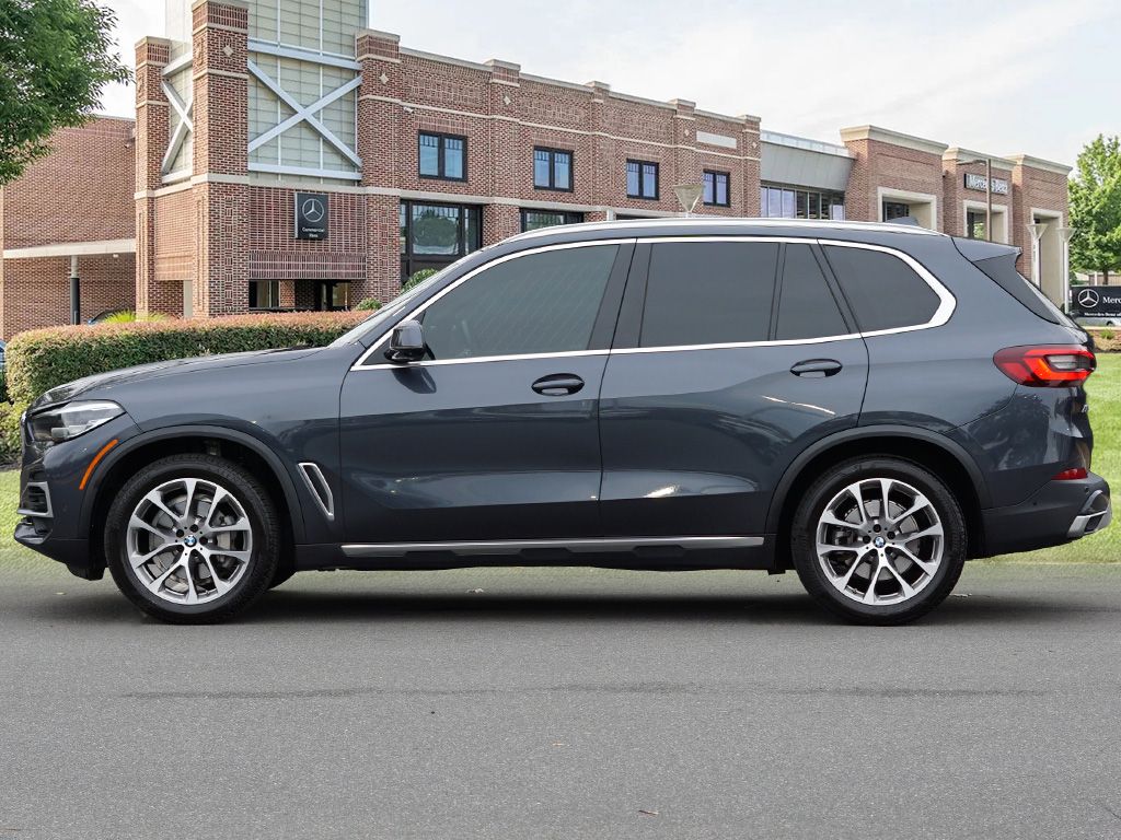 Thumbnail: 2022 BMW X5 - 8