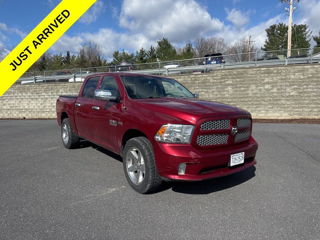 2014 RAM 1500 Express Crew Cab 4WD