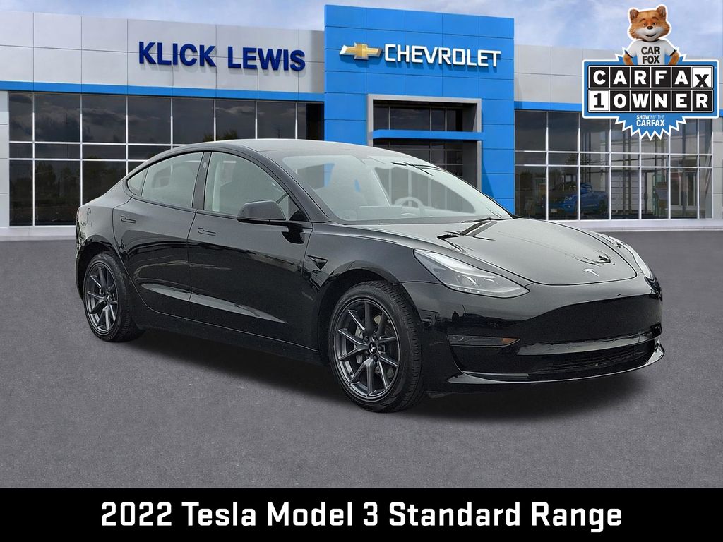 2022 Tesla Model 3 RWD