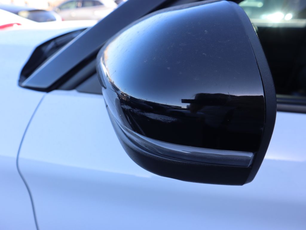 Thumbnail: 2021 Ford Explorer - 21