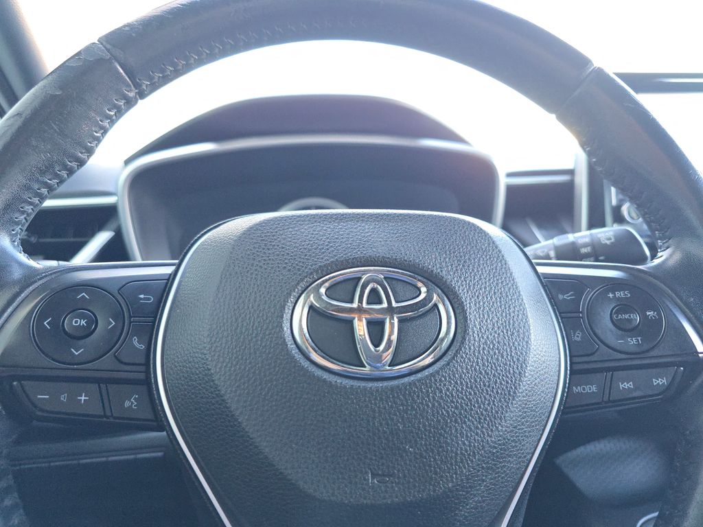 2021 Toyota Corolla SE photo 16