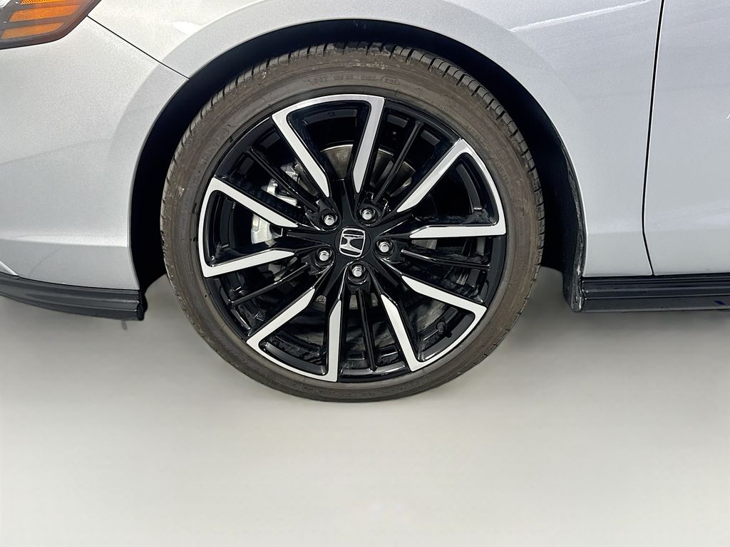 Used Car 2025 Honda Accord Hybrid  Touring For Sale Under $35,000 In Austin, Texas