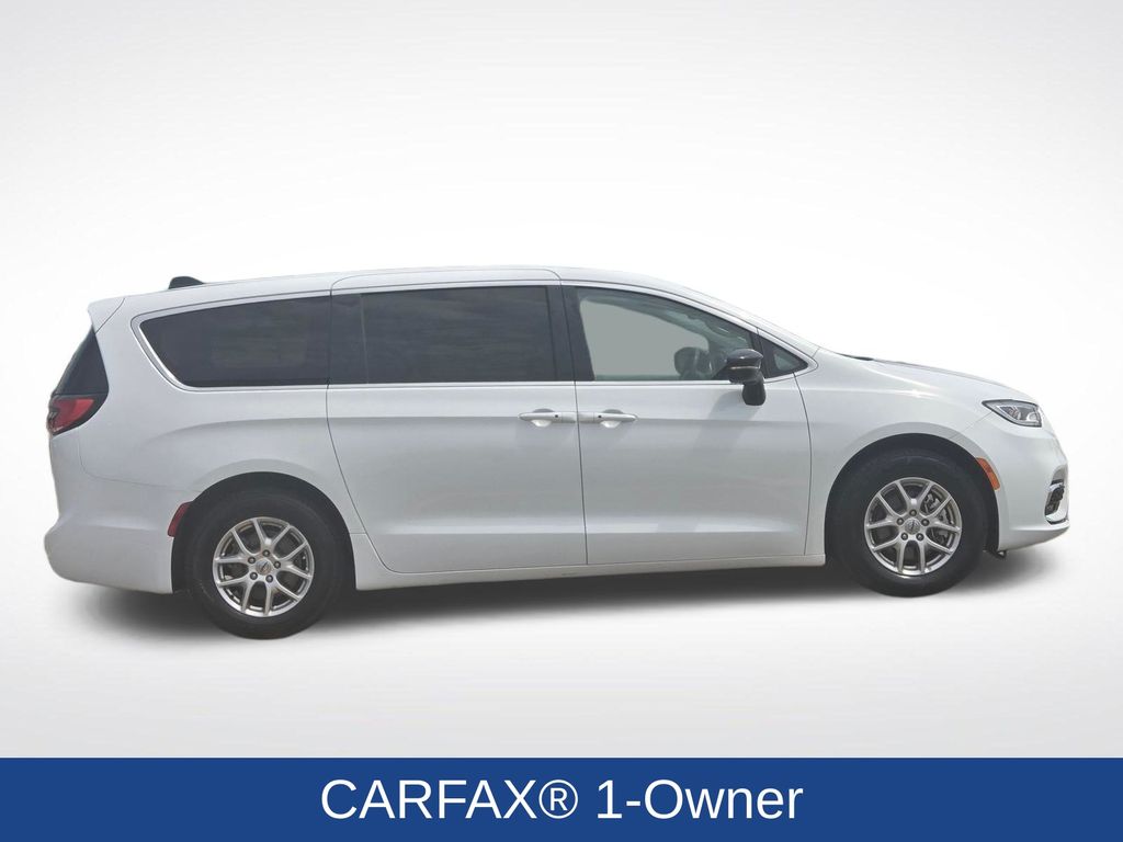 Used 2024 Chrysler Pacifica Touring L with VIN 2C4RC1BG3RR154073 for sale in Marshall, Minnesota
