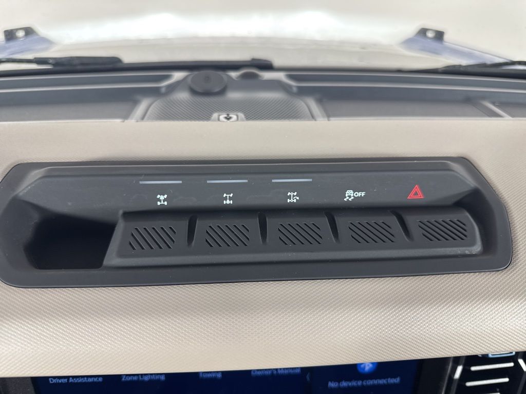 Thumbnail: 2022 Ford Bronco - 23