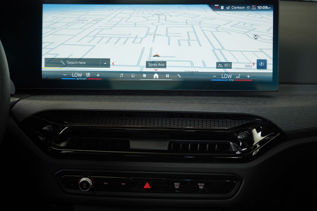 Thumbnail: 2026 BMW 3 Series - 15