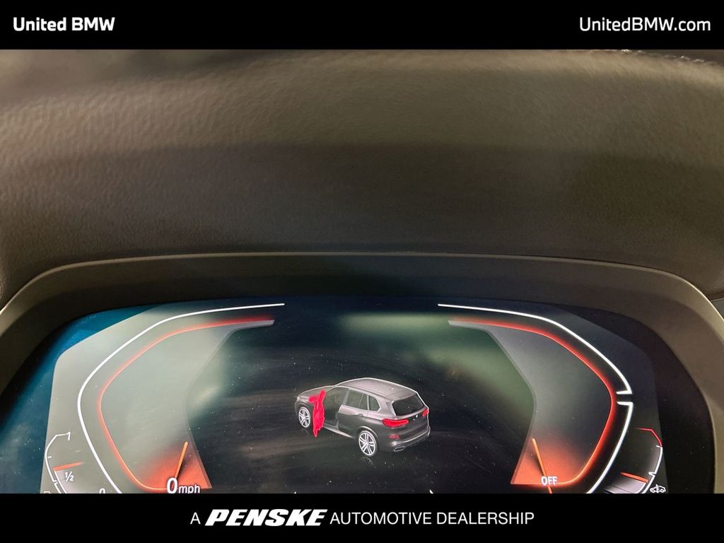 Thumbnail: 2022 BMW X5 - 15