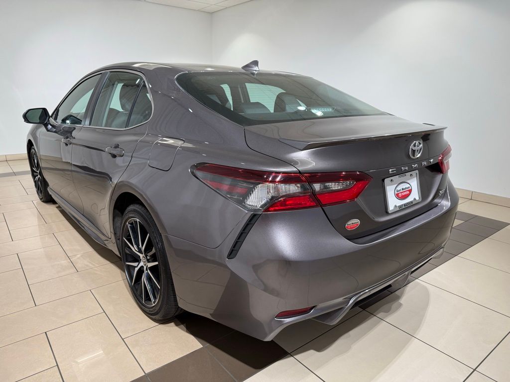 Thumbnail: 2024 Toyota Camry - 3