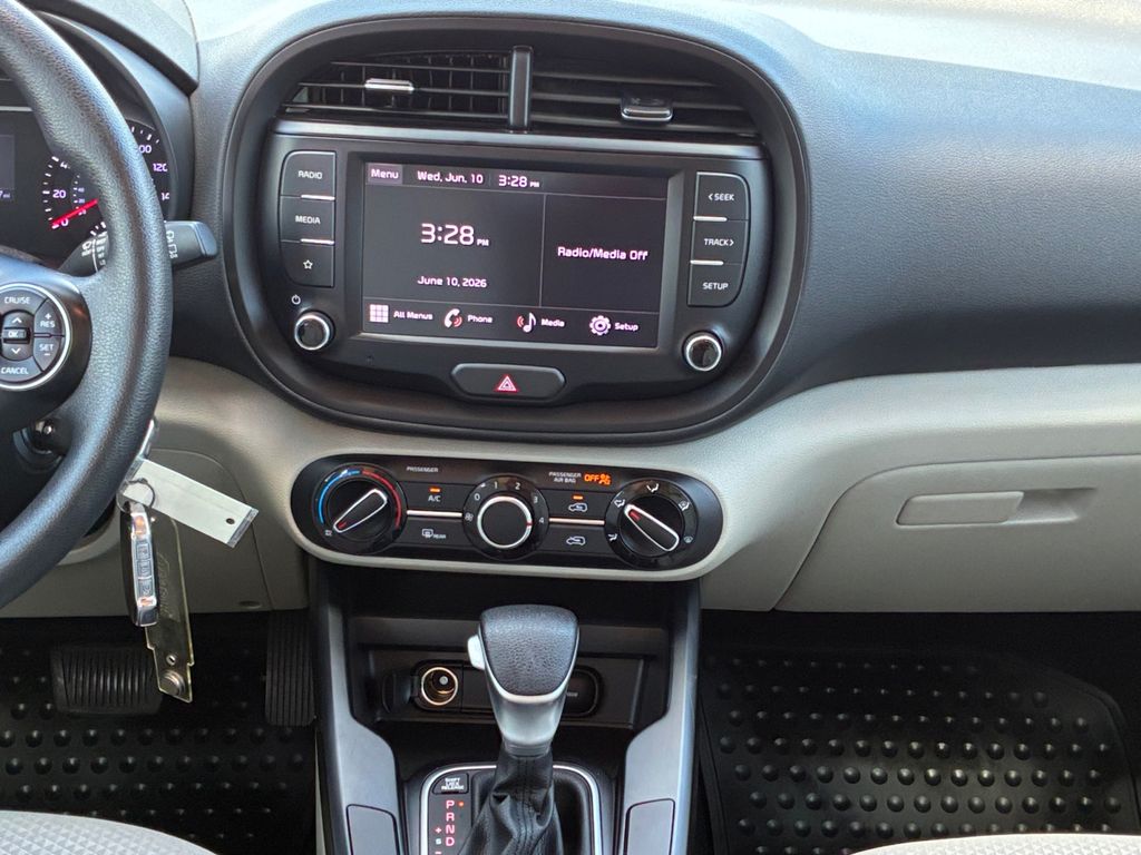 Used Car 2022 Kia Soul  Lx For Sale Under $20,000 In Austin, Texas