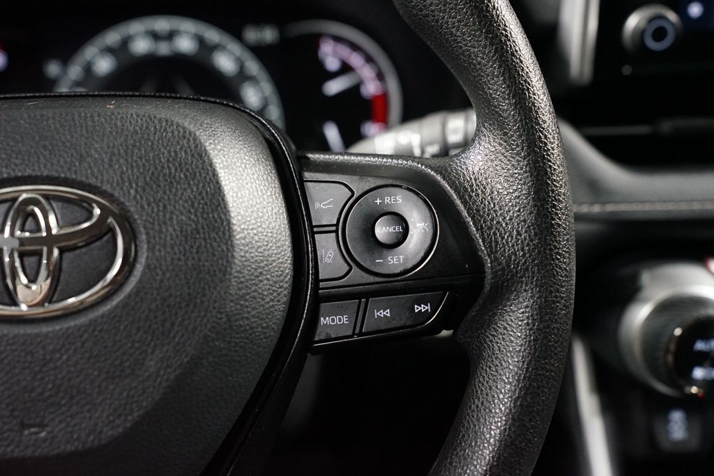 Thumbnail: 2025 Toyota RAV4 - 13