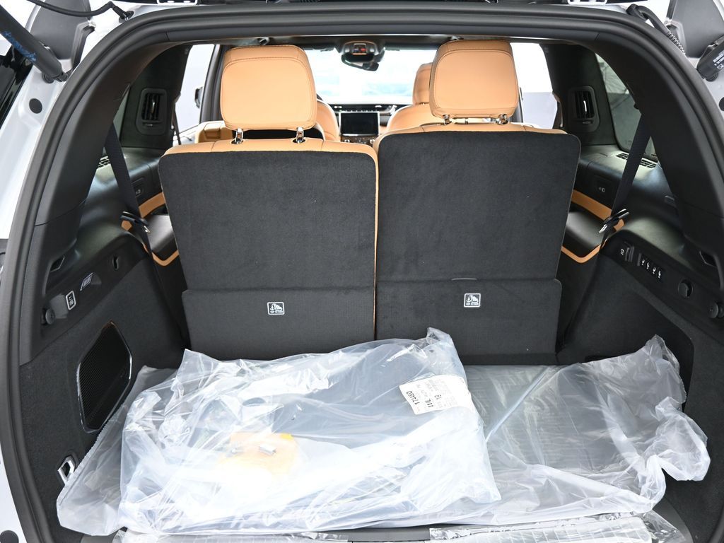 New 2025 Silver Zynith Jeep Summit image 36