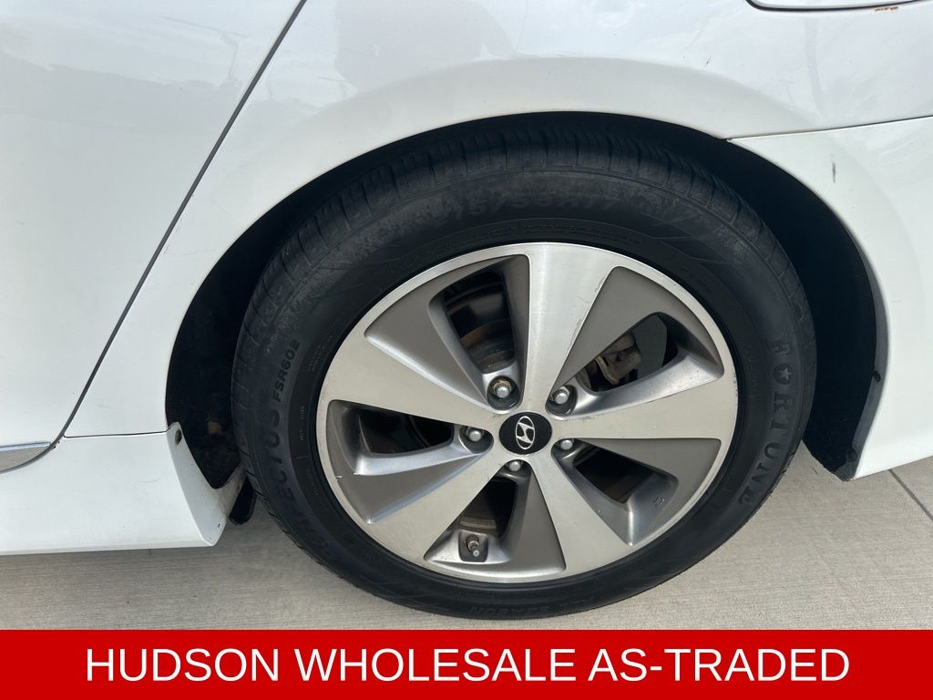 2012 Porcelain White Pearl Mica Hyundai Sonata Base FWD Sedan