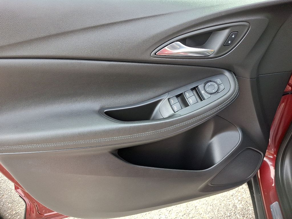 Thumbnail: 2023 Buick Encore GX - 13