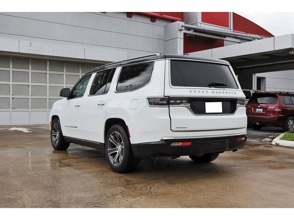 2023 Jeep Grand Wagoneer Base - 2