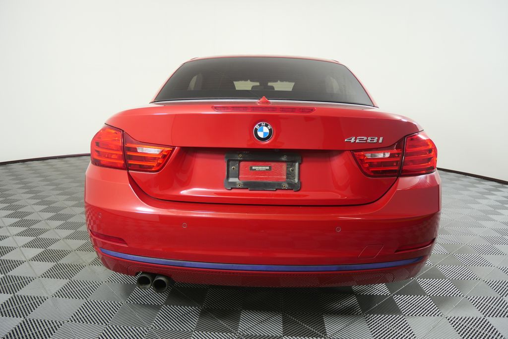 Thumbnail: 2016 BMW 4 Series - 4
