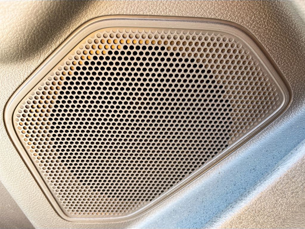 Used 2025 White Ford Base image 18