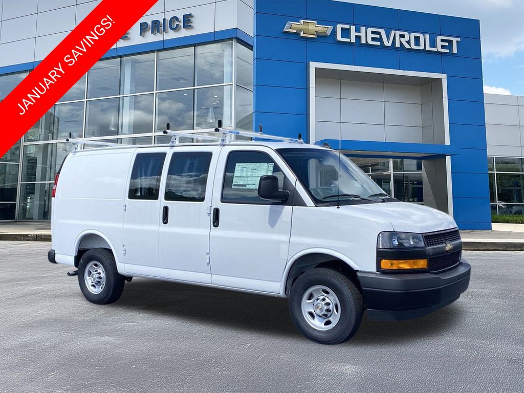 2025 Chevrolet Express Base's photo