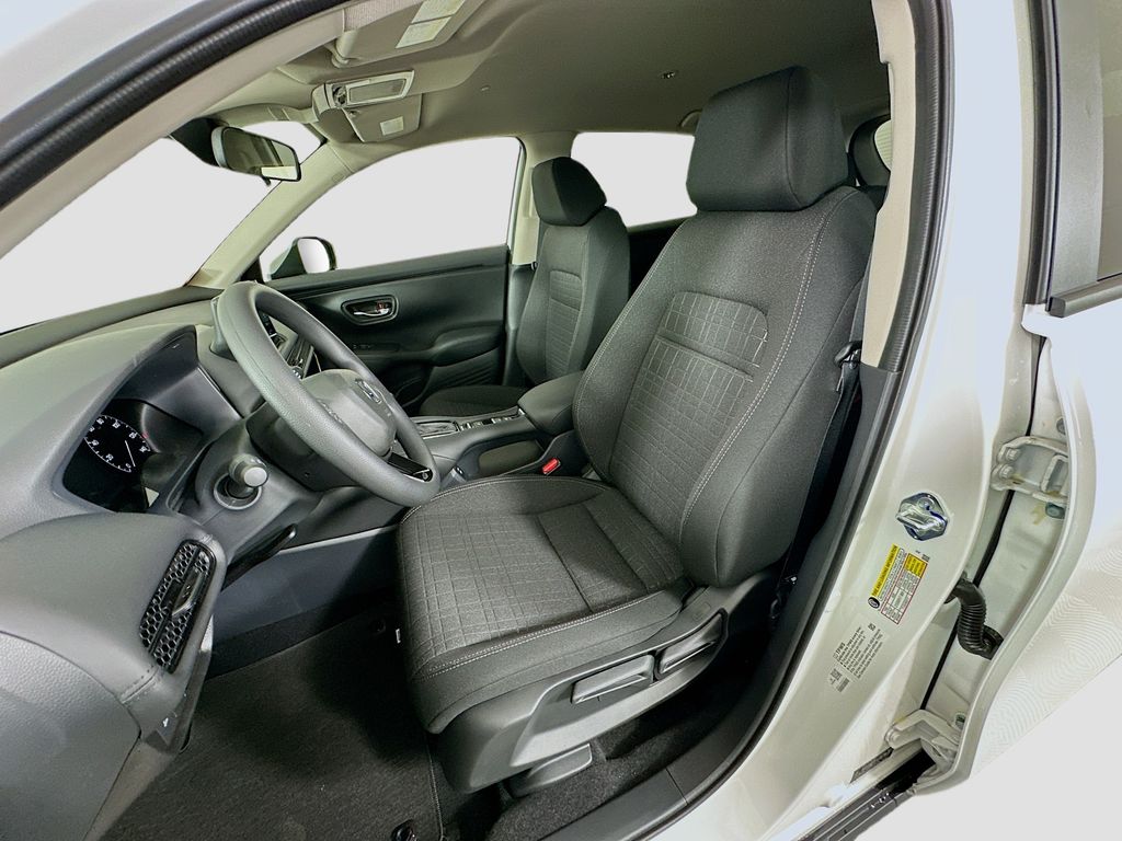 Thumbnail: 2026 Honda HR-V - 15