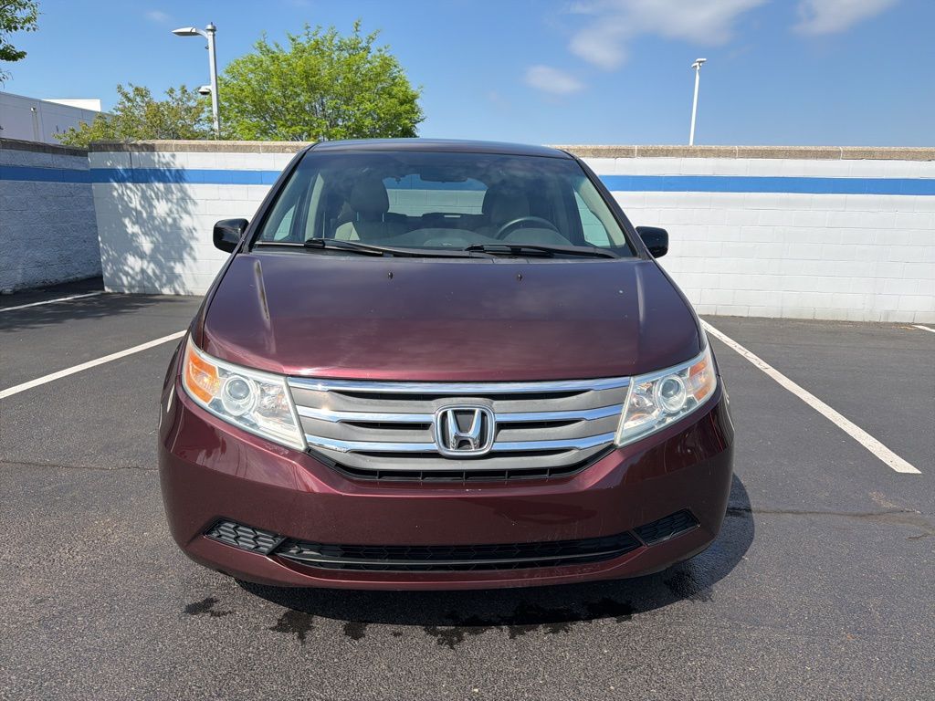 Thumbnail: 2012 Honda Odyssey - 8