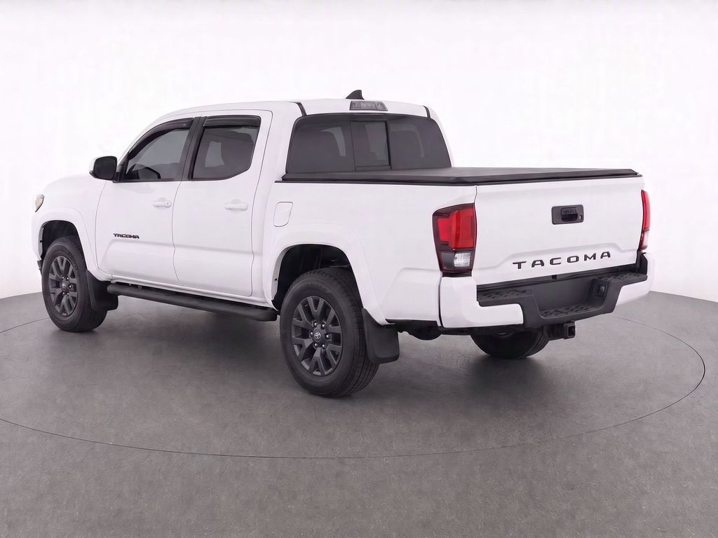 Used 2021 Super White Toyota SR5 image 4