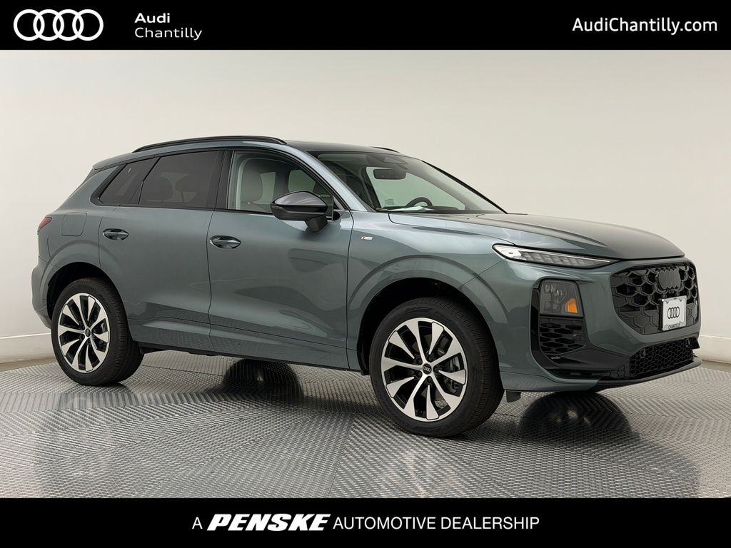 Thumbnail: 2026 Audi Q3 - 1