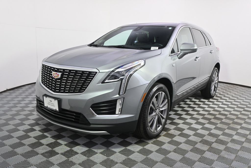 Argent Silver Metallic 2025 Cadillac XT5 SUV / Crossover Four-Wheel Drive 9-Speed Automatic