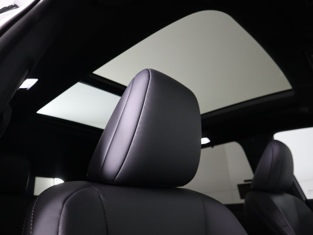 Thumbnail: 2026 Lexus TX - 18