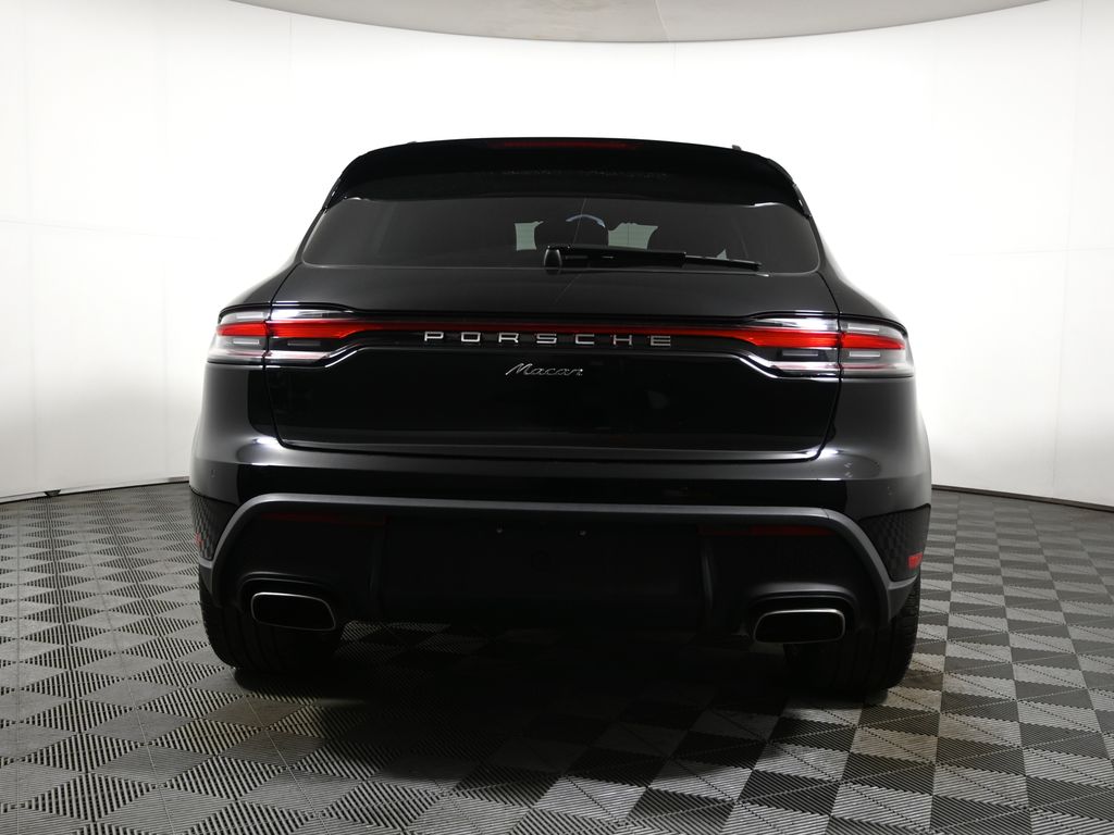Thumbnail: 2025 Porsche Macan - 6