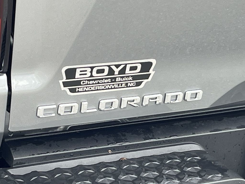 2024 Chevrolet Colorado LT photo