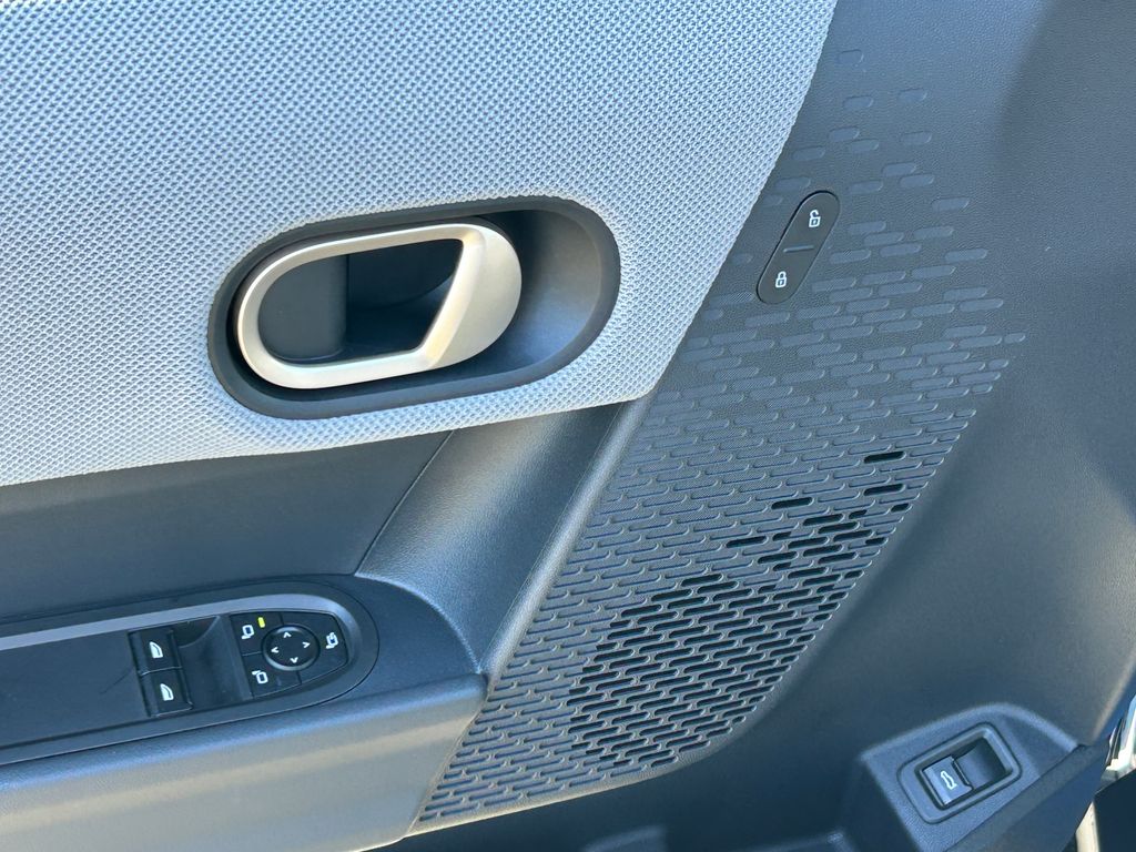 Thumbnail: 2025 MINI Cooper - 12