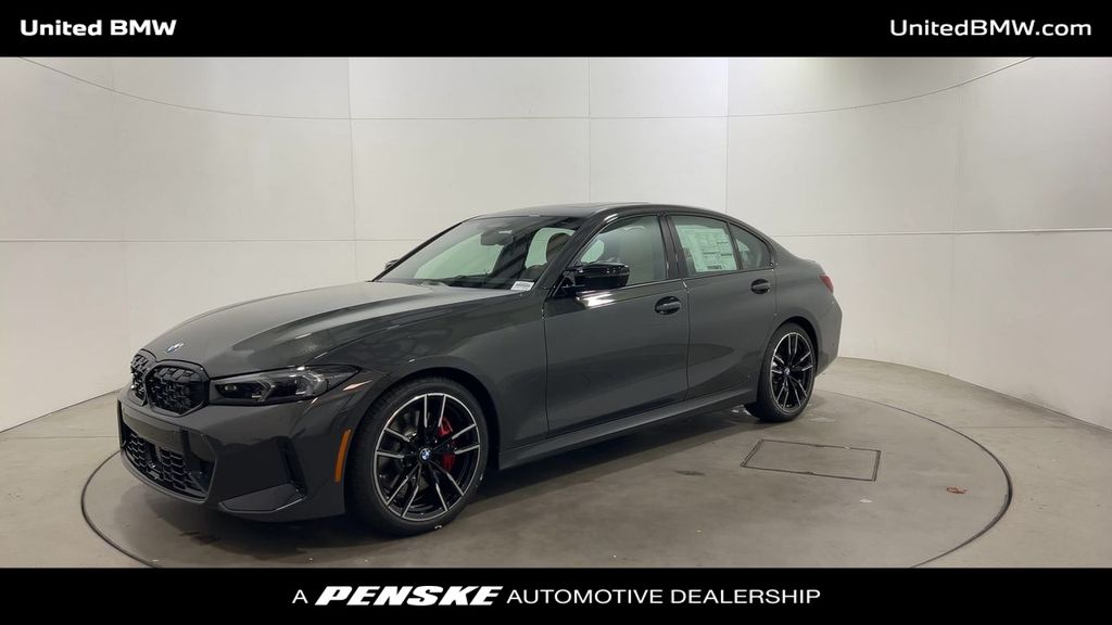 Thumbnail: 2026 BMW 3 Series - 4