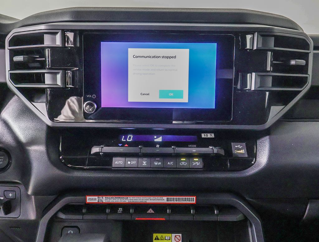 2026 Toyota Tundra SR5 CrewMax photo 9