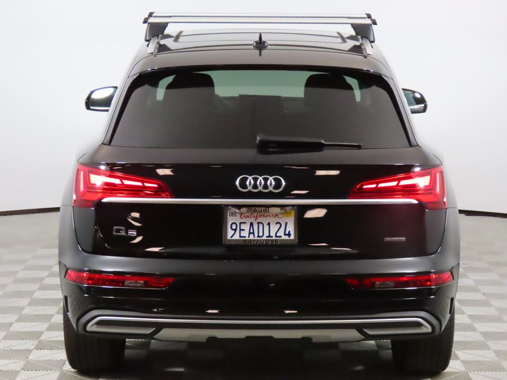 Thumbnail: 2023 Audi Q5 - 4
