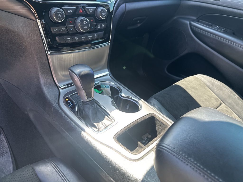 Used Car 2019 Jeep Grand Cherokee  Altitude For Sale Under $20,000 In Austin, Texas