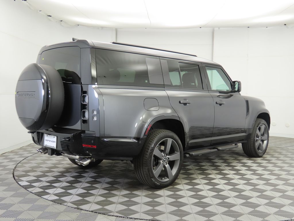 Thumbnail: 2025 Land Rover Defender - 5