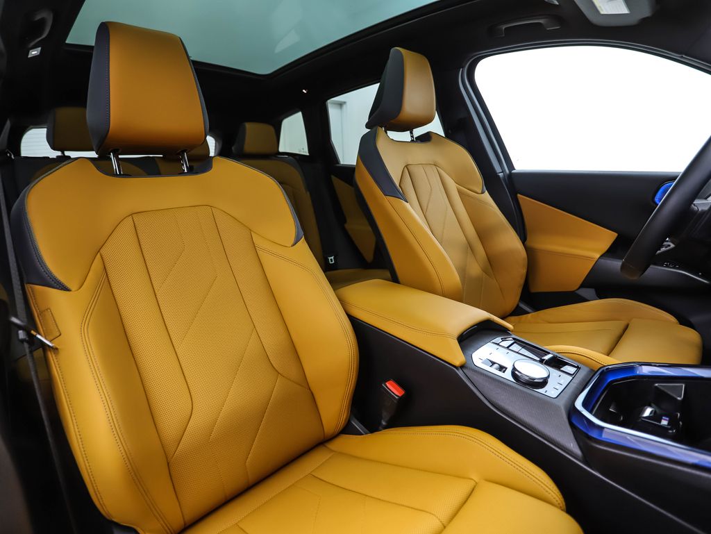 Thumbnail: 2025 BMW X3 - 31