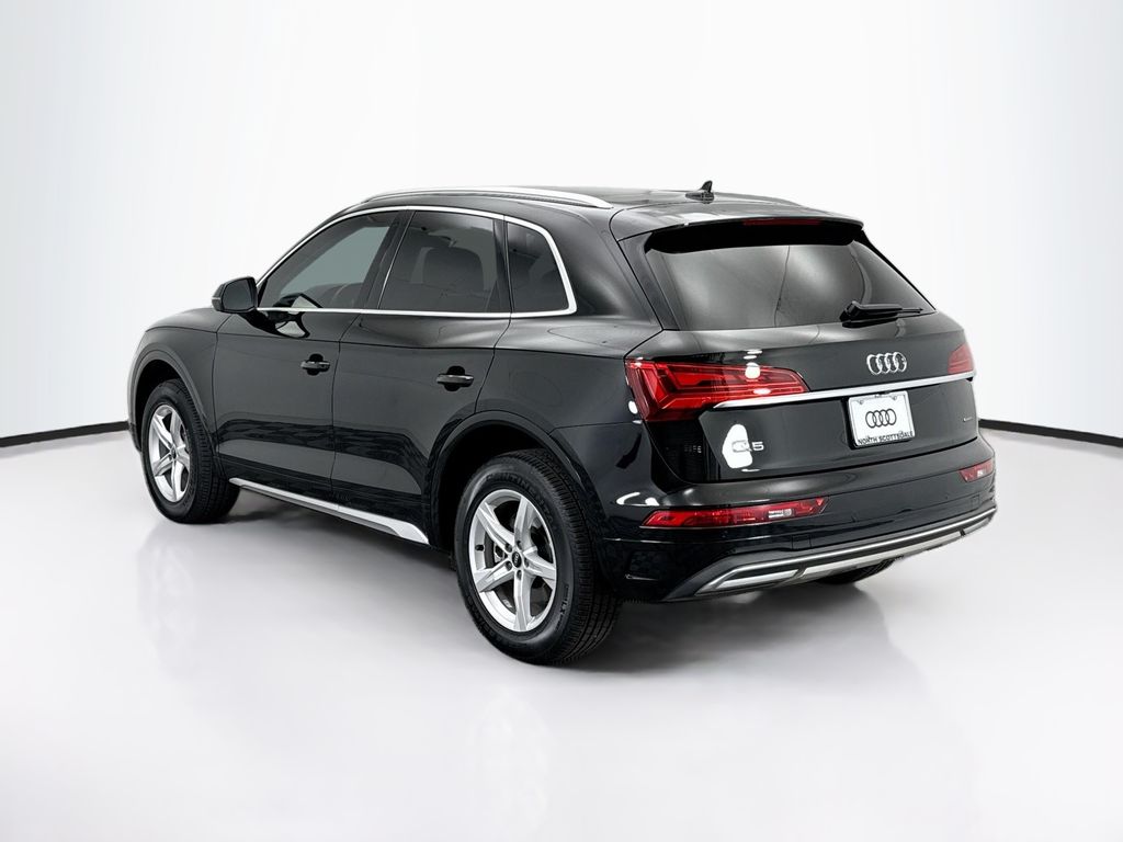 Thumbnail: 2023 Audi Q5 - 7