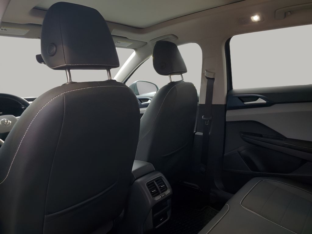 Used Car 2024 Volkswagen Taos  1.5t Se For Sale Under $25,000 In Austin, Texas