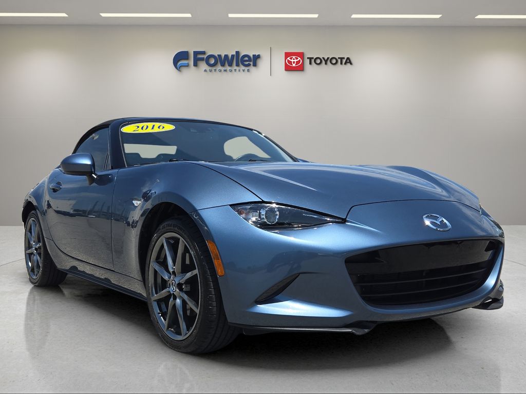 Blue Reflex Mica 2016 Mazda MX-5 Miata Convertible Rear-Wheel Drive 6-Speed Automatic