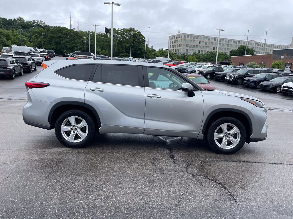 Used 2023 Toyota Highlander SUV