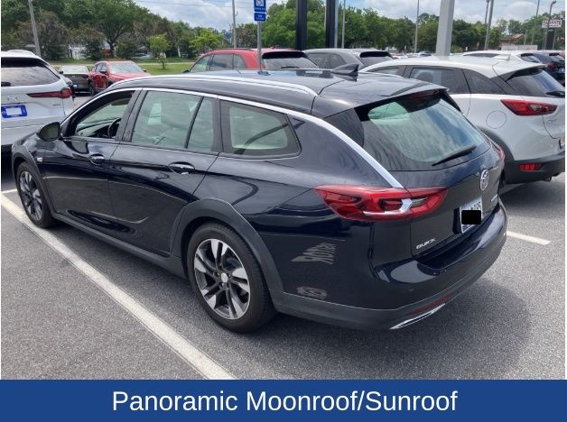2018 Buick Regal TourX Essence