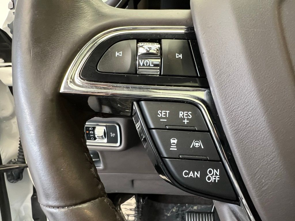 2022 Lincoln Nautilus Reserve 9