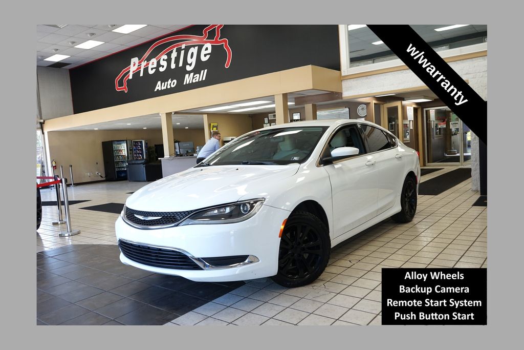 Bright White Clearcoat 2015 Chrysler 200 Sedan Front-Wheel Drive 9-Speed Automatic