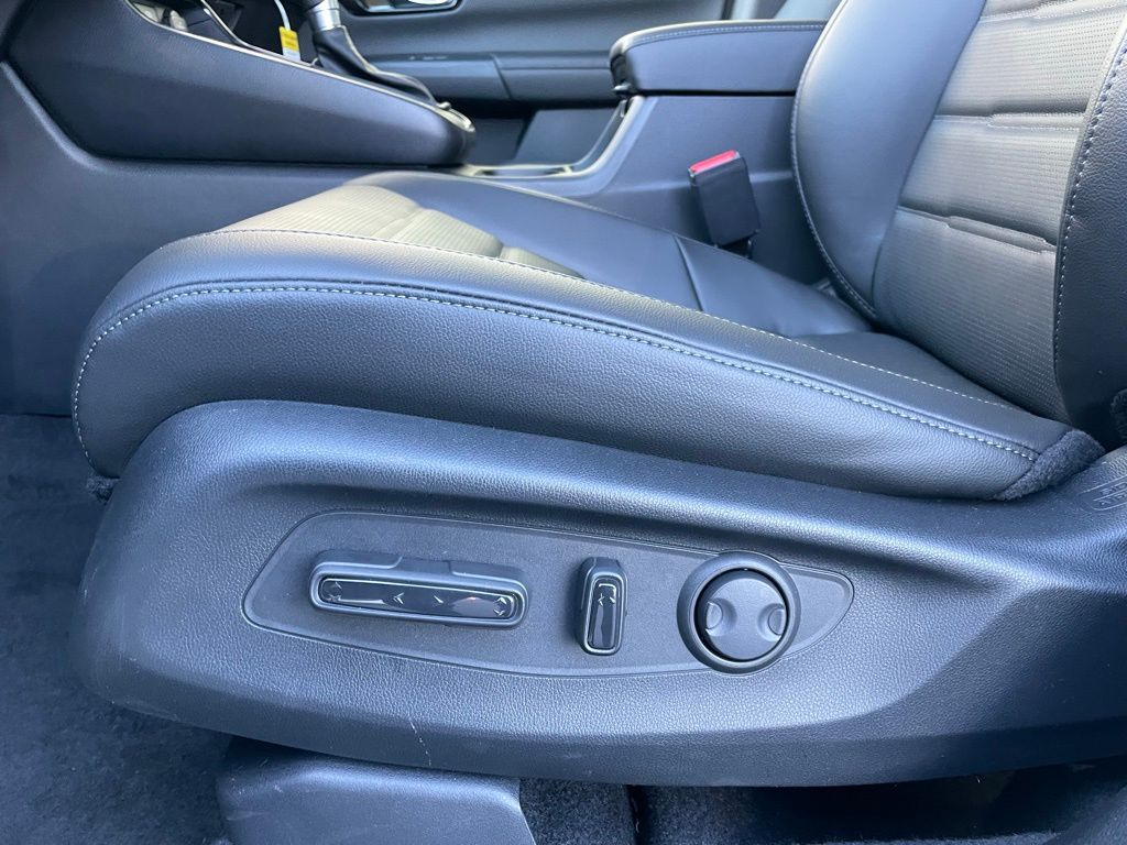 2025 Honda CR-V EX-L 24