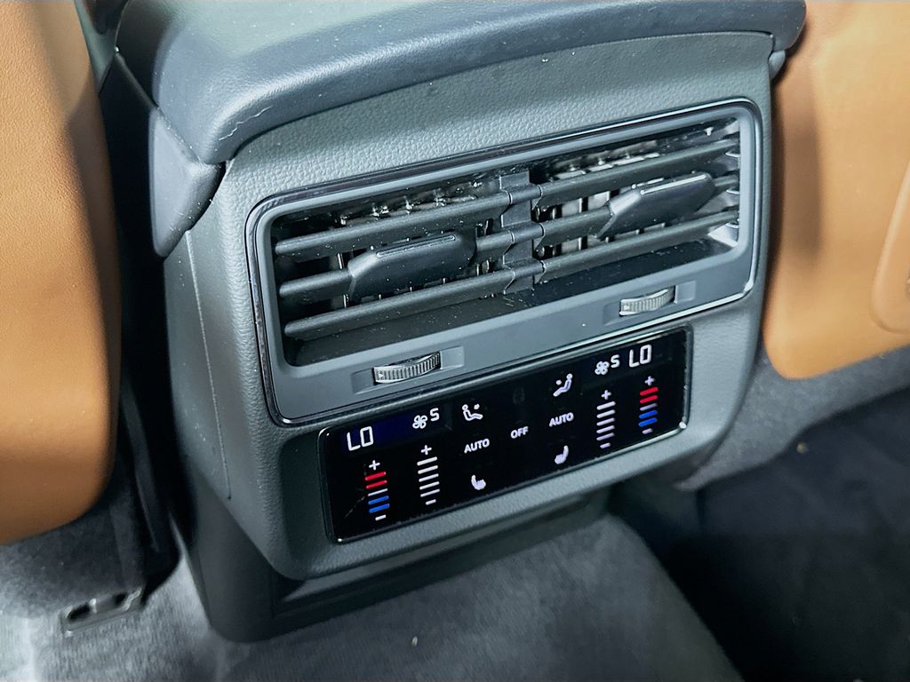 2023 Audi Q7 Premium Plus 26