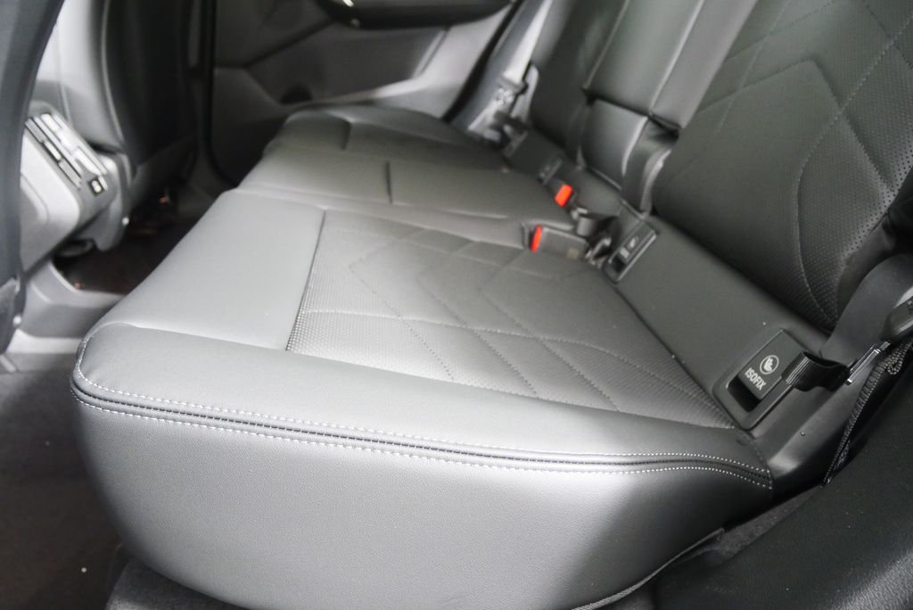 Thumbnail: 2026 BMW X2 - 15