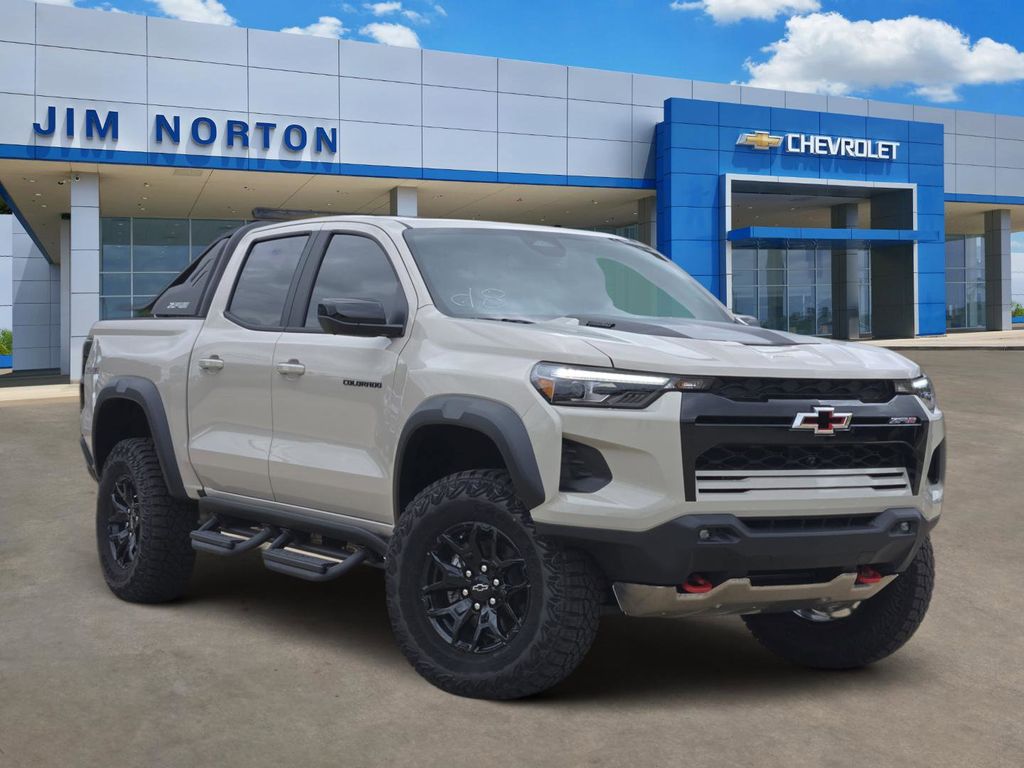 White Sands 2026 Chevrolet Colorado ZR2 Crew Cab 4WD Pickup Truck Four-Wheel Drive 8-Speed Automatic