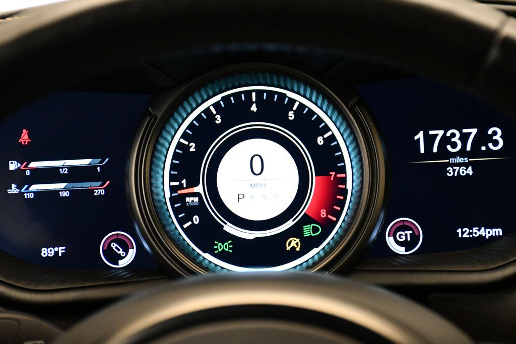 Thumbnail: 2020 Aston Martin DB11 - 27
